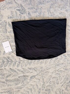 Everyday Black strapless tube top